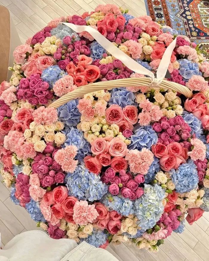 Carnival Garden Basket