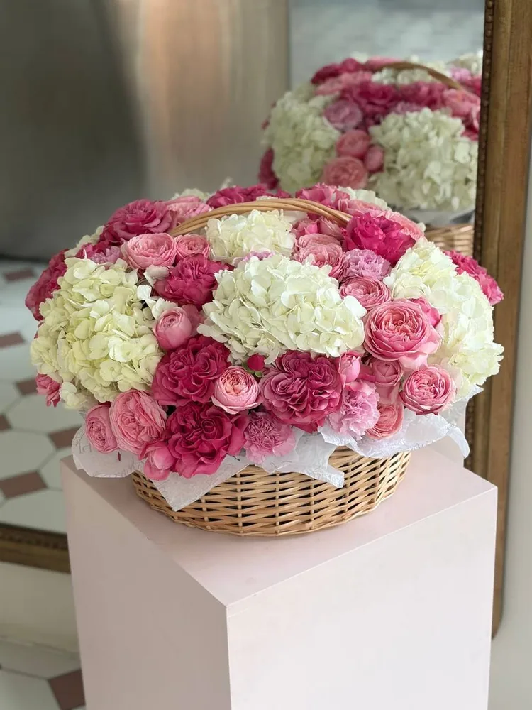 Rose Petale Basket